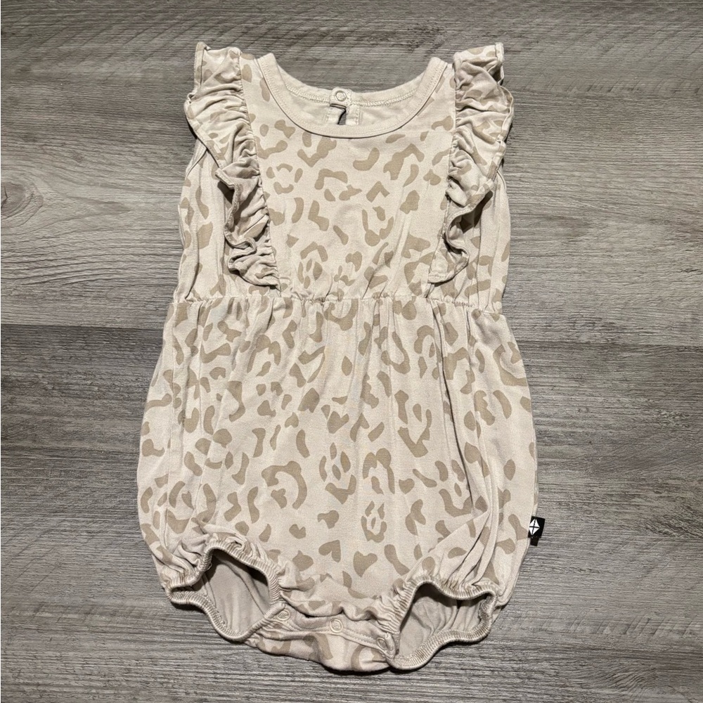 Kyte Baby Beige Leopard Ruffle Baby Romper bubble 12-18 Months